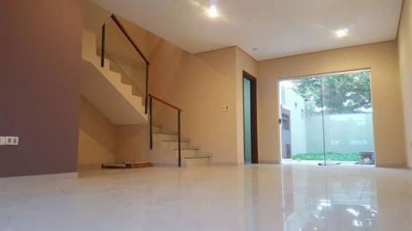 Duplex En Luque Zona Villa Adela