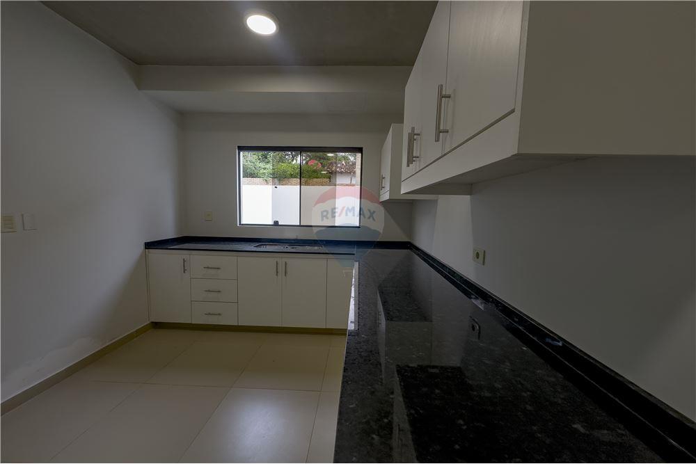 Vendo Dúplex de 3 dormitorios en Capiatá, Zona Alamo — foto 3