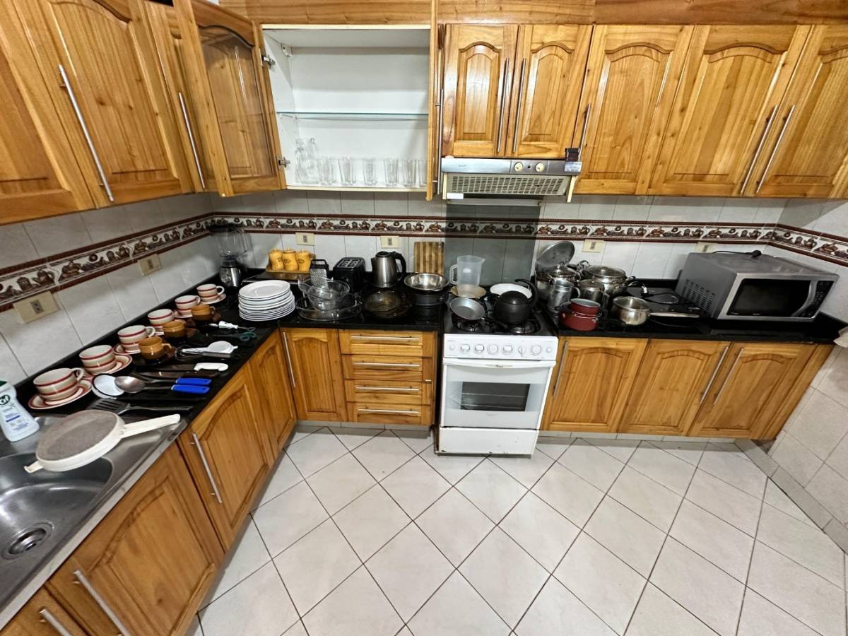 VENDO RESIDENCIA CON 5 HAB. EN SAN BER — foto 3