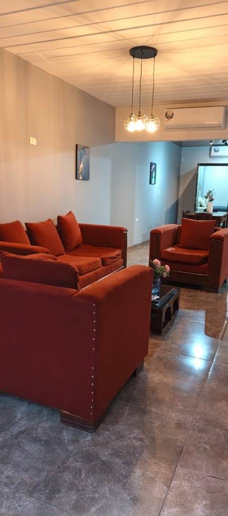 ALQUILO DUPLEX AMOBLADO DE 3 DORMITORIOS ZONA AEROPUERTO — foto 3