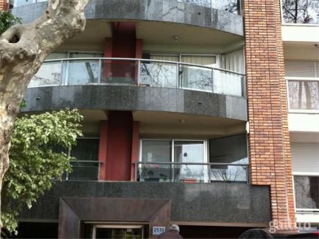 Punta Carretas. 60mts2. Estufa A Leña. Calef. Parrillero. Gje. Big 24hs.