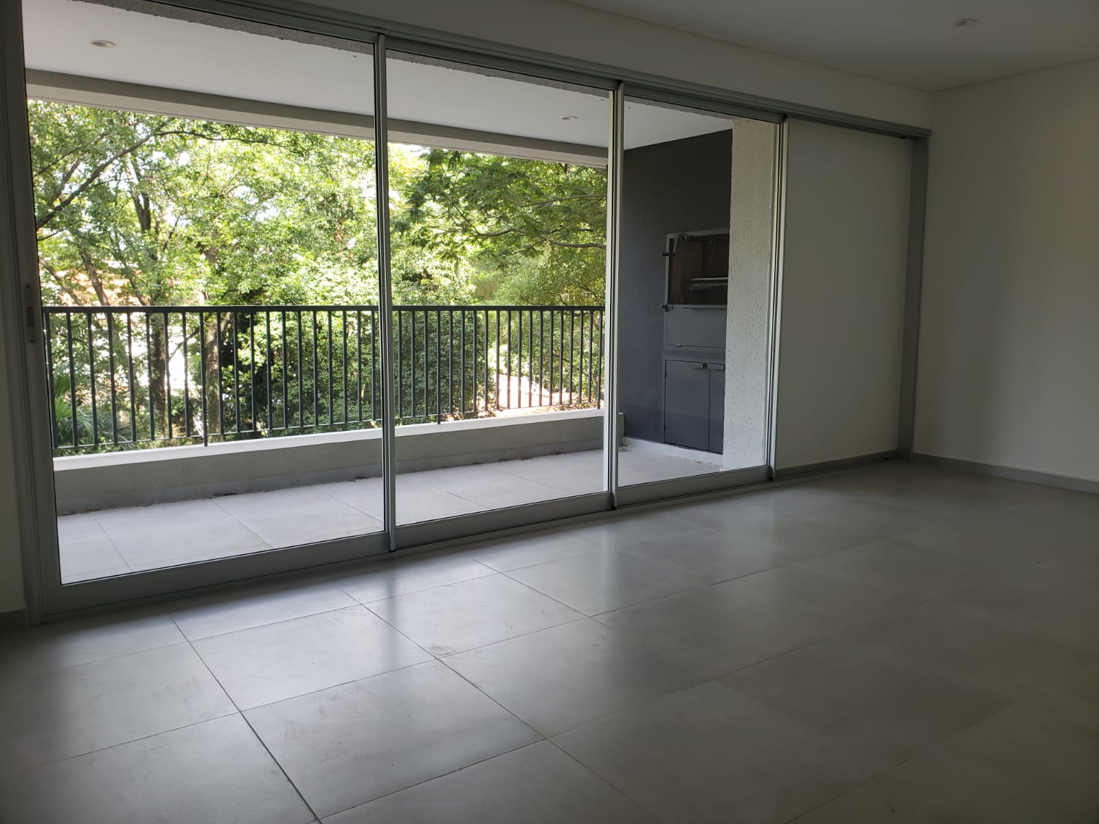 Departamento 82 M2 , 2 Habitaciones.   -    Edificio  Urban  Carmelitas . — foto 3