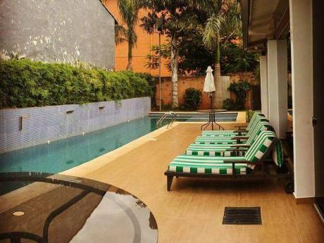 Capital Vende Lujosa Casa A Estrenar En Barrio Cerrado Botanica 5!!
