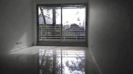 Venta De Apartamento De 2 Dormitorios En Parque Batlle - U1108