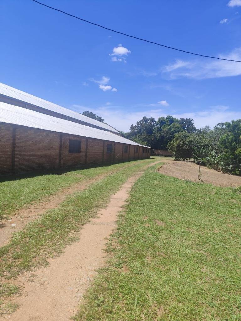 VENDO PROPIEDAD DE 30.594 m2 EN CAPIATÁ SOBRE RUTA 2, KM 18 — foto 3