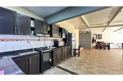 Casa-Alquiler-Avenida las Mercedes Rincón del peñon, El Peñón, Limpio, Central — foto 3