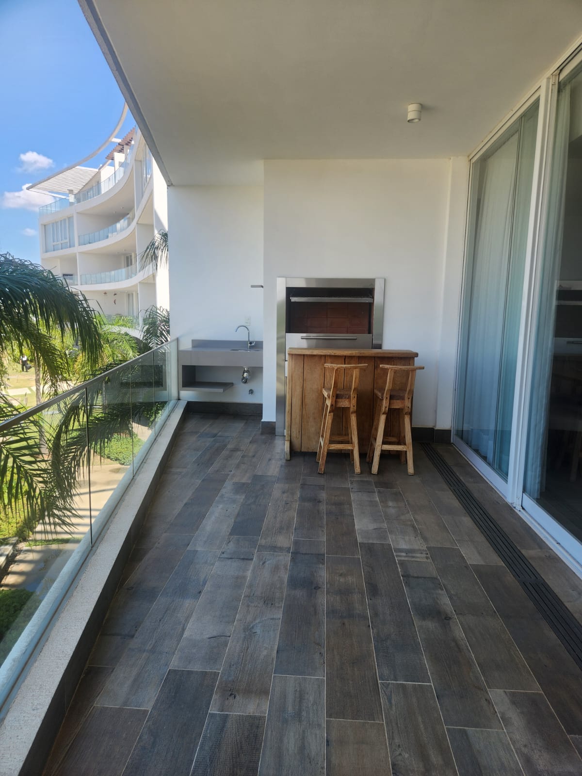 ALQUILO DEPARTAMENTO A ESTRENAR AMOBLADO — foto 2