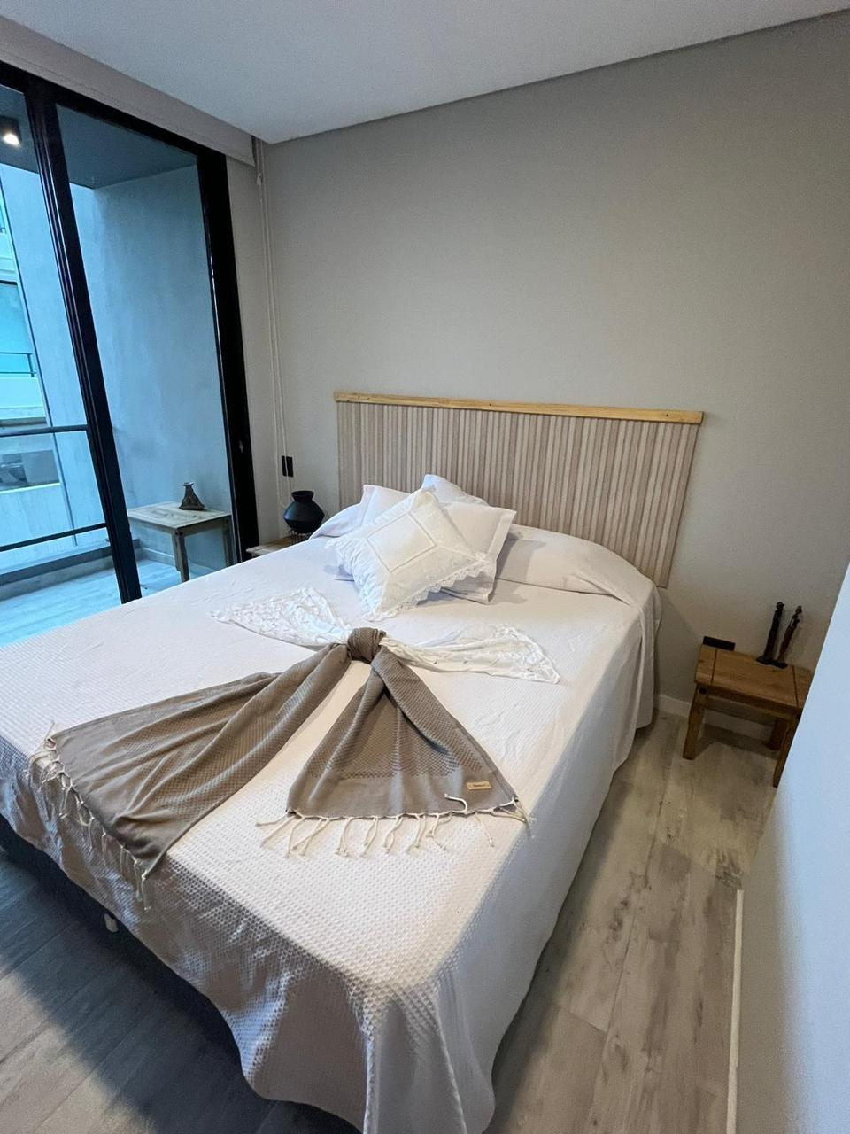 ALQUILER DE DEPARTAMENTO AMOBLADO (EDIFICIO ZENTRUM) — foto 3
