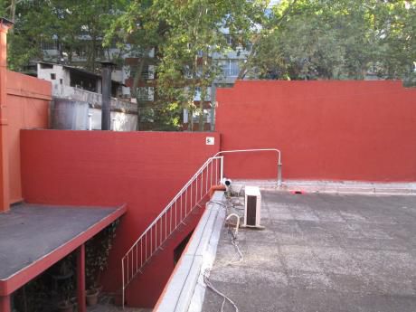 Excelente Terreno. Pocitos. 260 Metros. Altura