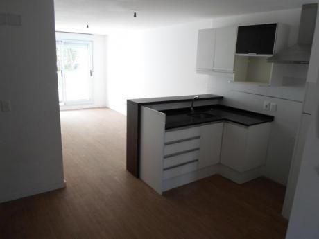 Tempo Rodó, Ideal Inversión O Vivienda, Balcón Y Garaje