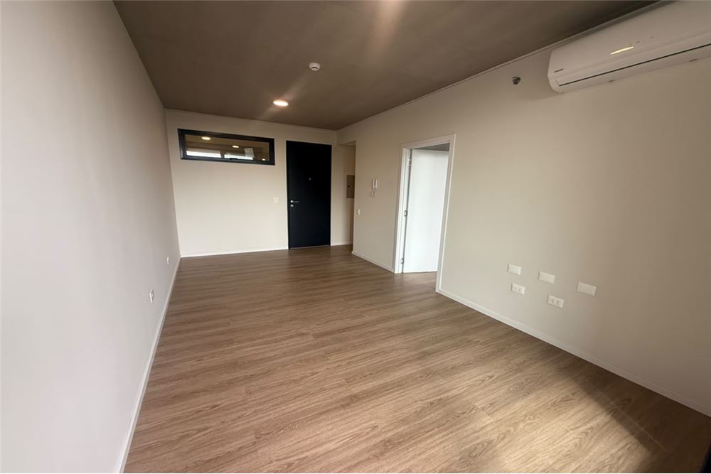 Departamento-Alquiler-Facundo Machain c/ Gonzalo Morán, Los Laureles, Asunción — foto 2