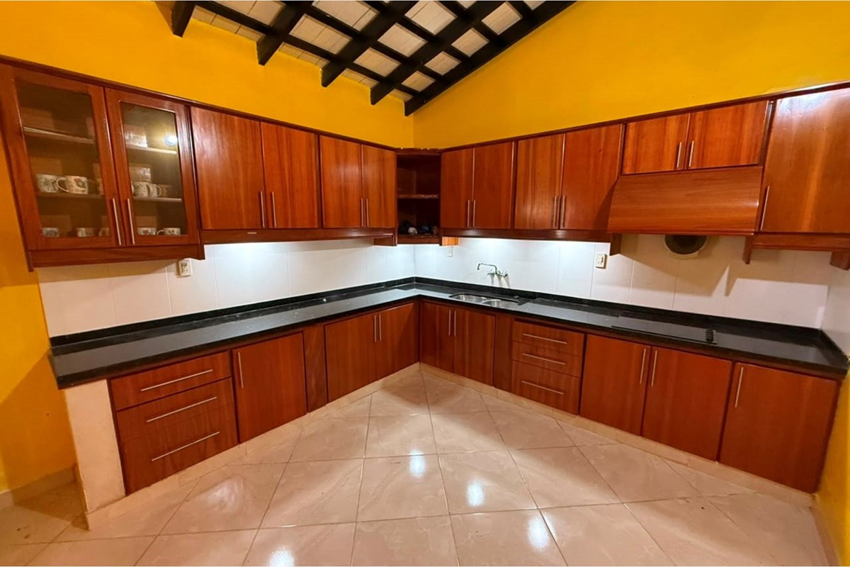 Casa-Venta-mboi Kae, Mbói Ka'e, Encarnación, Itapúa — foto 3