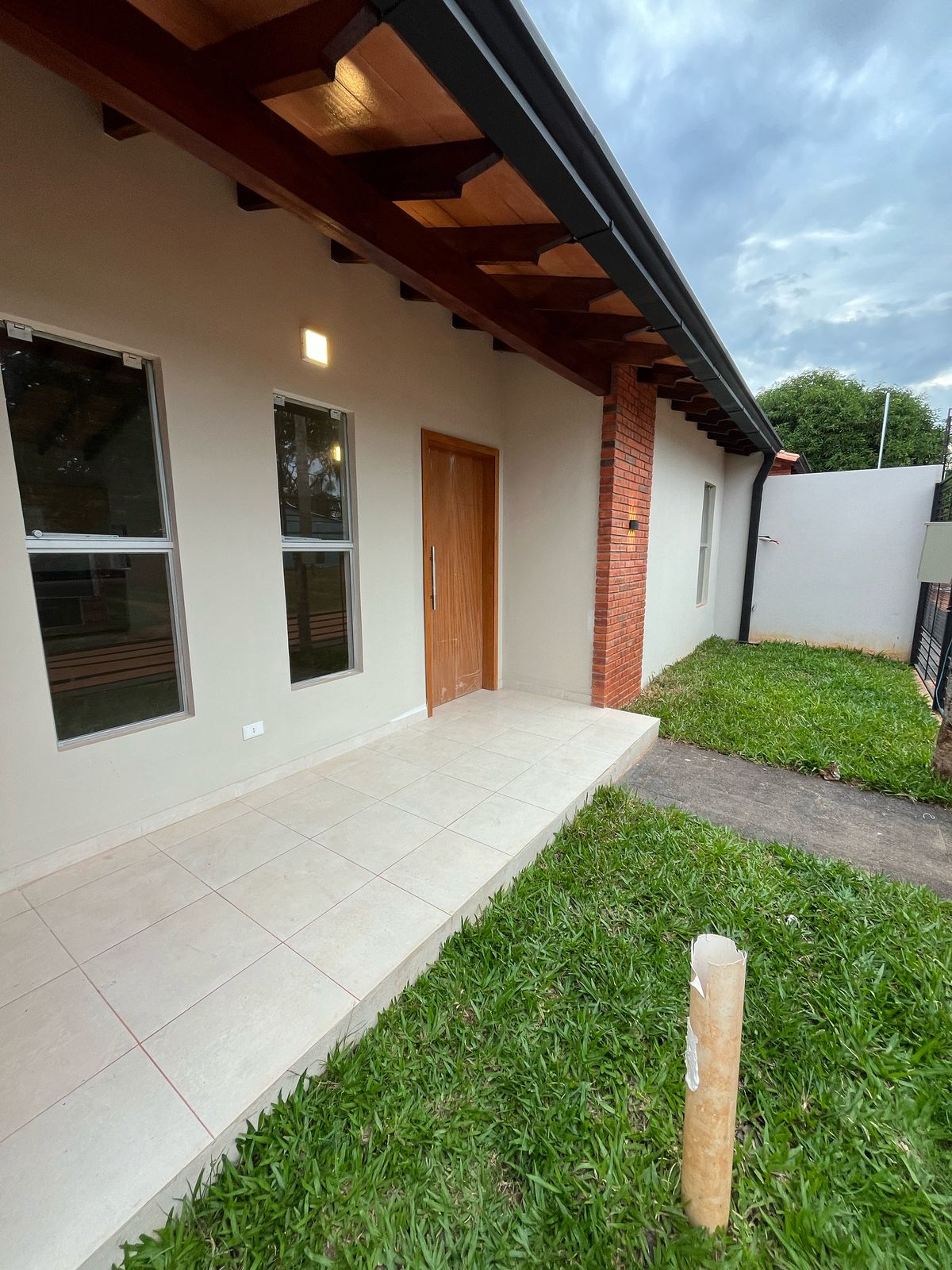 ¡Viví en tu propio chalet en Luque! — foto 3