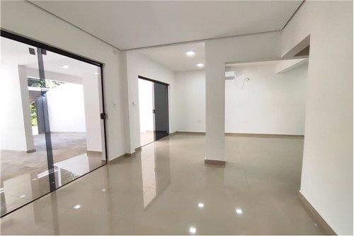 Casa en alquiler en Fernando de la Mora — foto 3