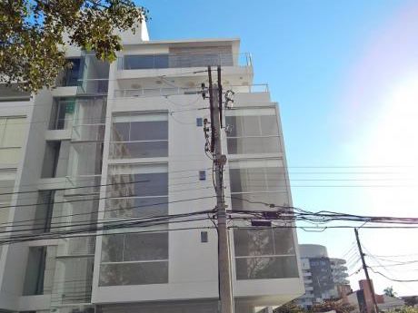 Departamento De Dos Habitaciones En Venta, Urbari