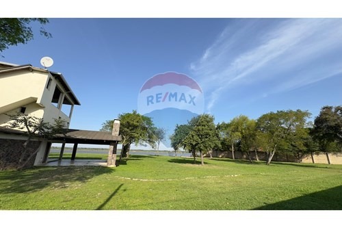 VENDO CASA QUINTA EN VILLA HAYES!!!! — foto 2
