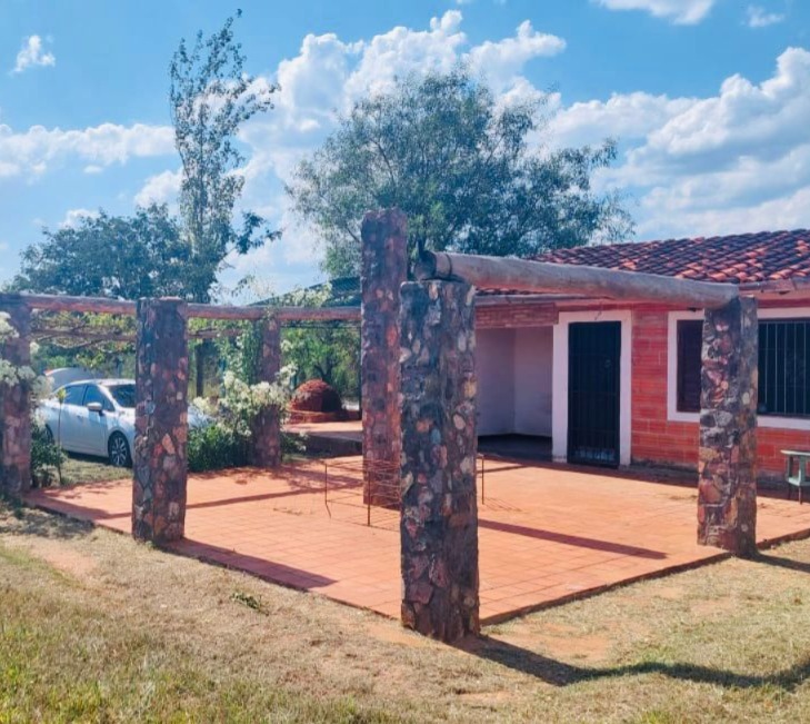 Casa mas 7 terrenos en Piribebuy — foto 3