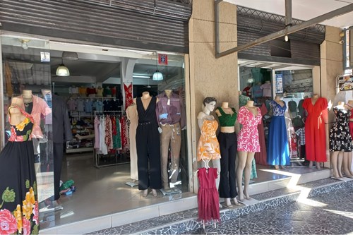 Alquilo  Amplio Salon Comercial en Capiatá Lugar Privilegia — foto 2