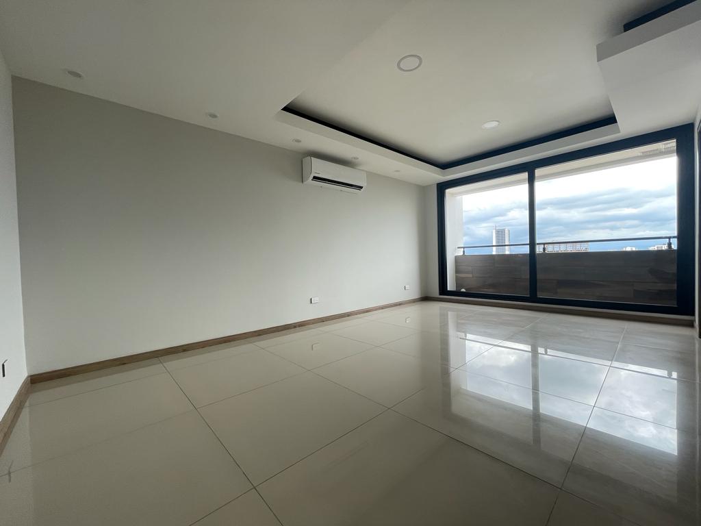 Departamento en venta con baja de precio en Oeste