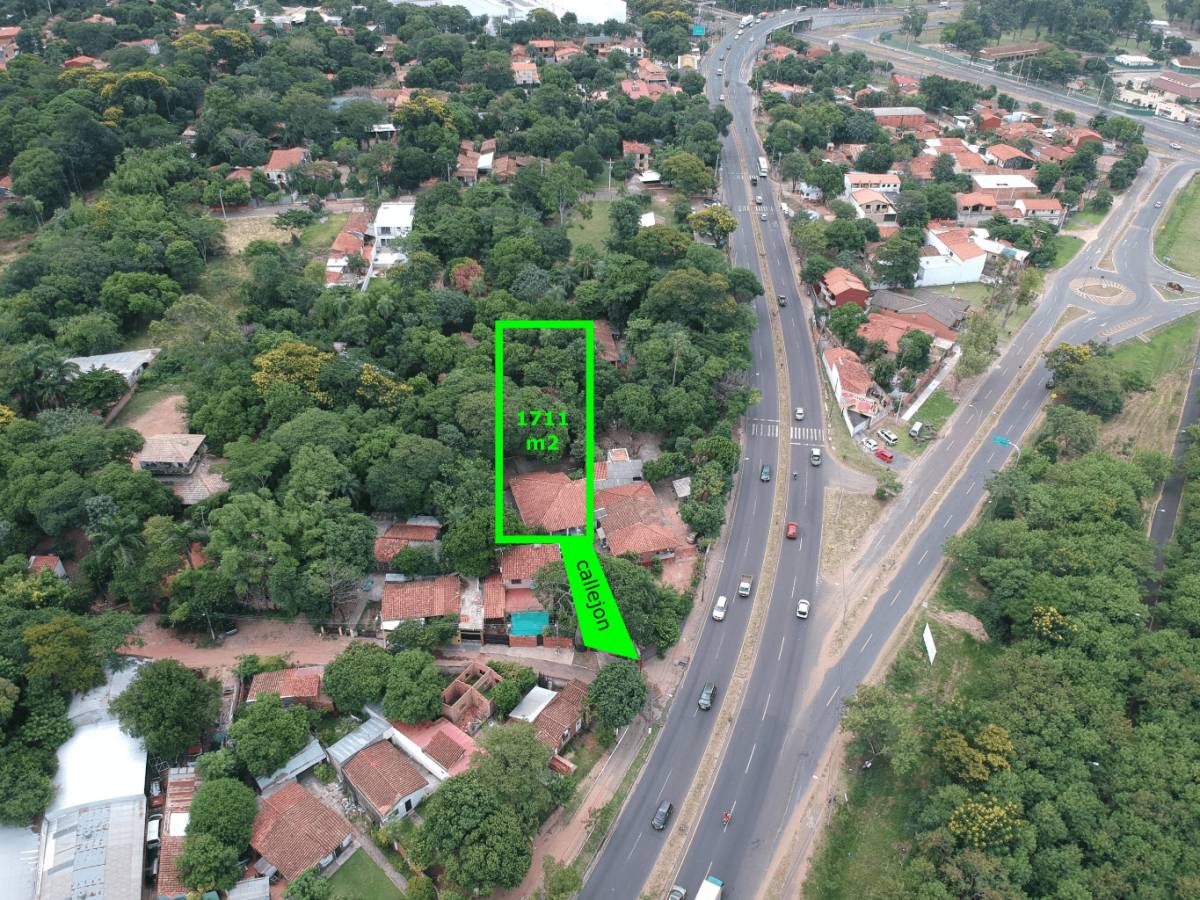 VENDO PROPIEDAD EN EL BARRIO MBOCAYATY — foto 3