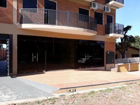 Alquilo Exclusivo Local Comercial En San Lorenzo!!
