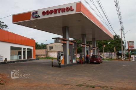 Surtidor Y Amplio Terreno En Capiata Ruta 1 Km 19