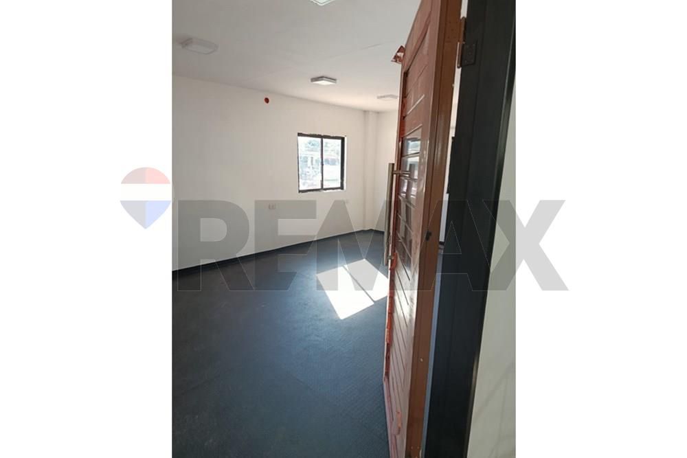 Alquilo deposito en capiata — foto 2
