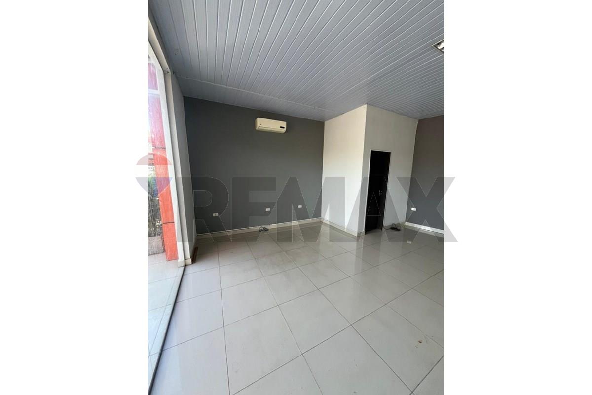 Local Comercial - Alquiler - Luque, Central, Paraguay, Emprende! — foto 2
