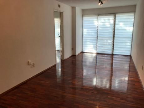 Hermoso Apartamento En Pleno Pocitos!!!!!