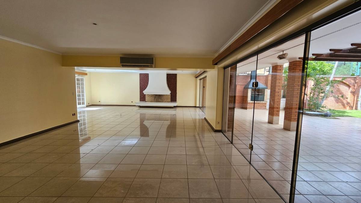 ALQUILO RESIDENCIA EN BARRIO VILLAMORRA — foto 2