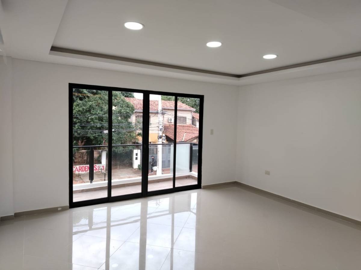 EN VENTA DEPARTAMENTO MONOAMBIENTE EN LAMBARÉ, B° SAN RAFAEL — foto 2