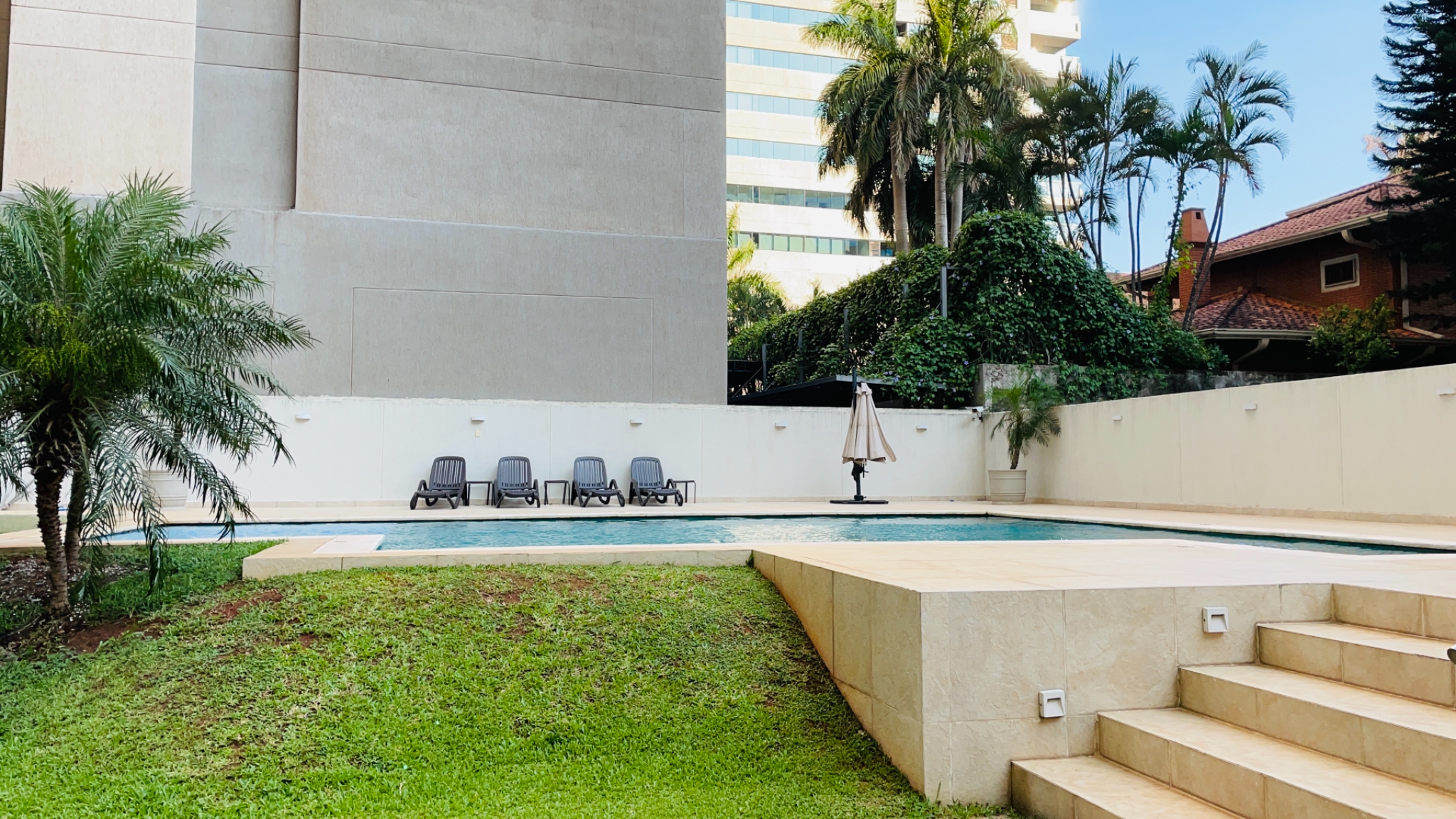 Alquiló Amplío Dpto 295’m2  Zona Paseo Galería — foto 2