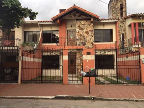 Confortable Casa En Venta
