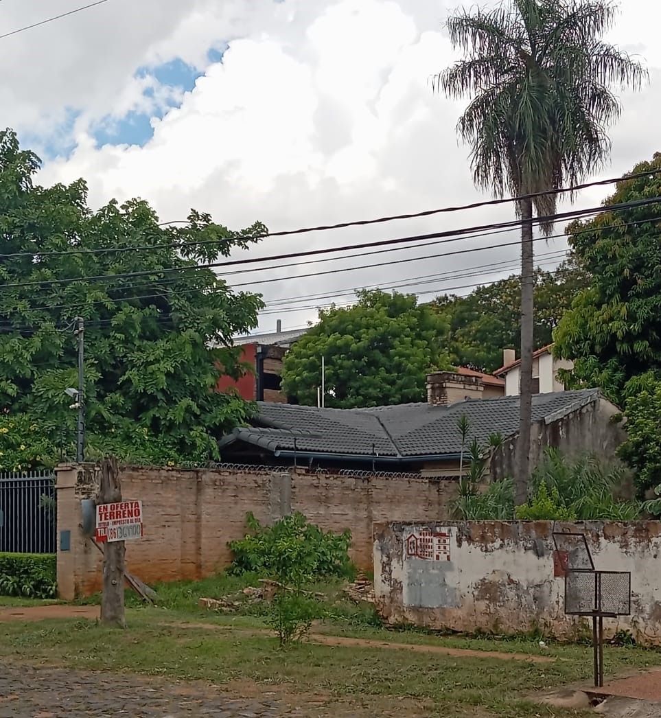Hermoso Terreno En Venta En El Exclusivo B° Herrera De Asunción — foto 2