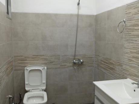 Gran Apto, Ideal Vivienda, Consultorio U Oficina.