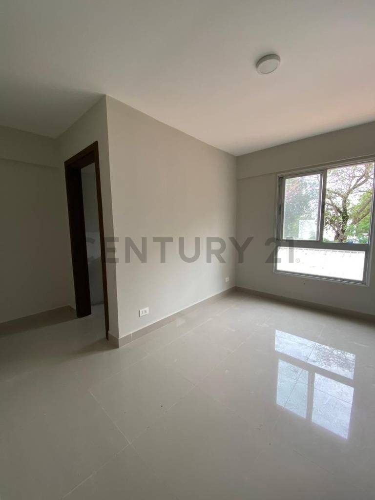¡Oportunidad en Lambaré! Departamento de 2 dormitorios. Solo USD 80.500! — foto 3