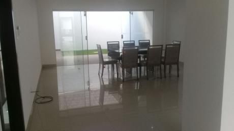 Alquilo Casa En Cond. Cerrado Radial 17/2