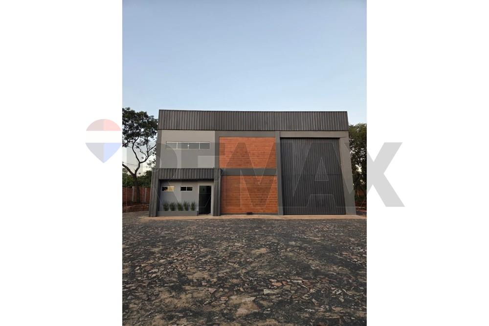 Depósito - Alquiler - Luque — foto 2