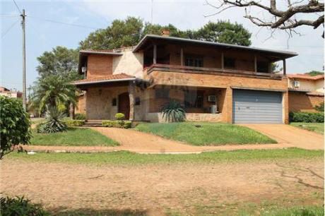 Hermosa Residencia Fernando De La Mora Norte
