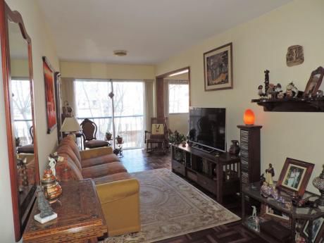Impecable Apartamento A Mtrs De Av.rivera !!