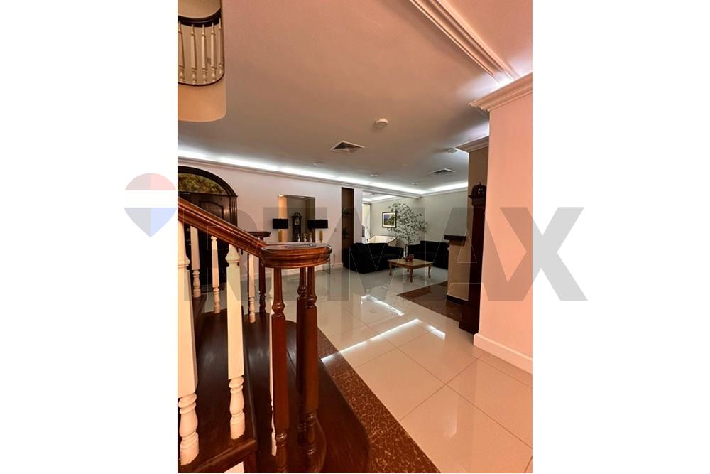 CASA EN ALQUILER - CARMELITAS — foto 2