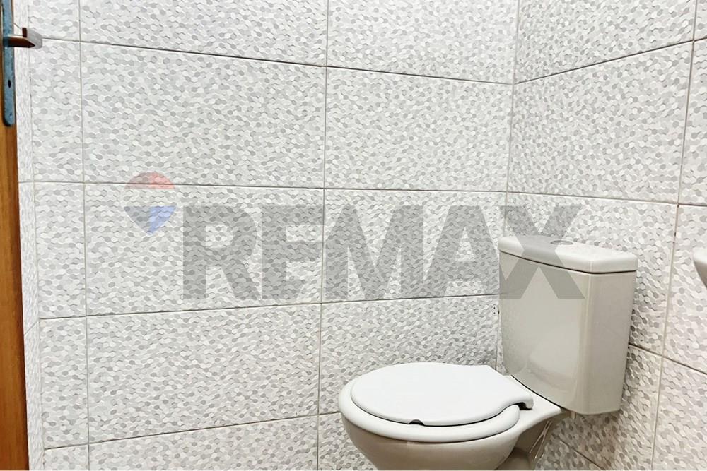Local comercial en alquiler en Villa Elisa — foto 3