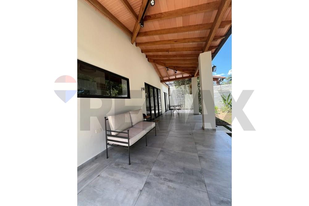 Venta-Amplia Residencia San Bernardino(Los Alpes) — foto 2