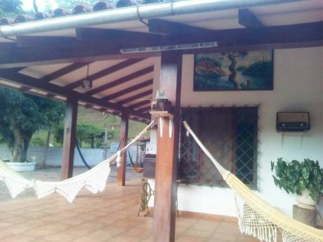 Hermosa Quinta El Torno