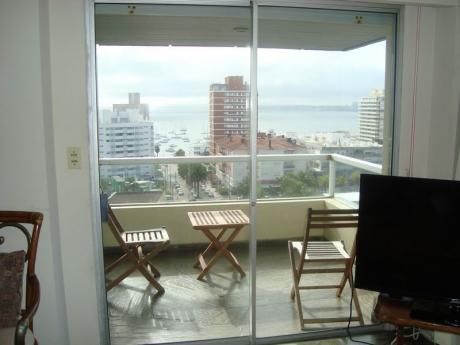 3 Dormitorios Con Hermosa Vista A Playa Mansa Y Brava