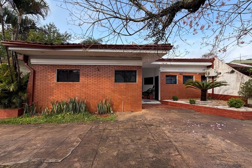 Clínica de salud-Alquiler-, Encarnación, Itapúa — foto 2