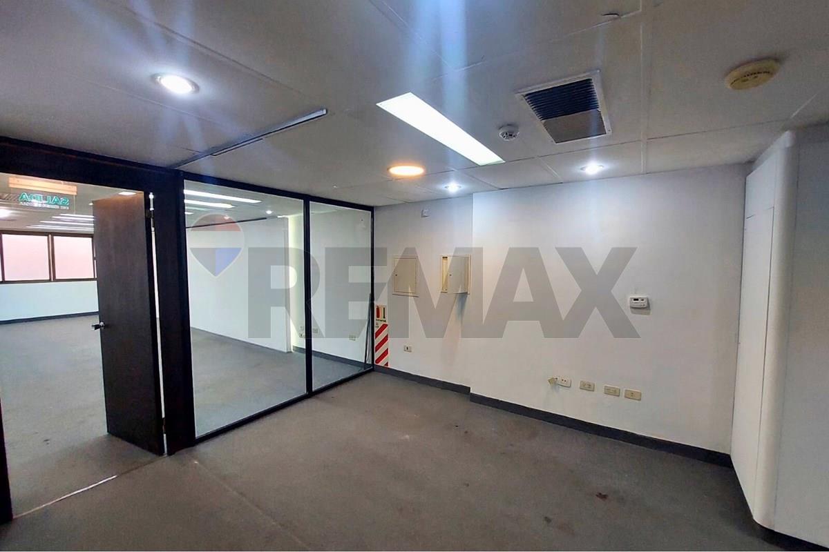 Edificio Corporativo de 3 Niveles y 542 m2 en el Centro de Asunción — foto 2