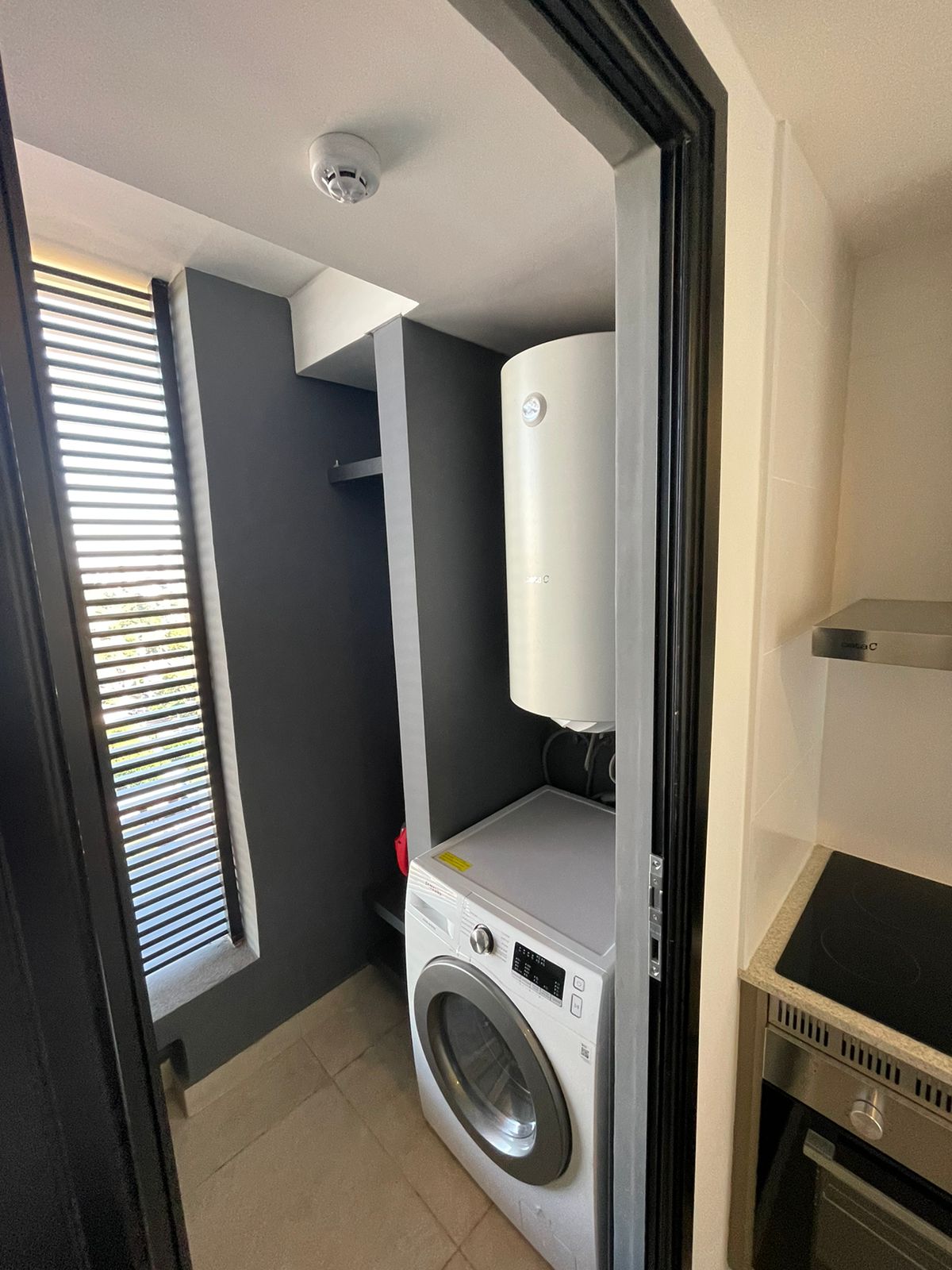 Alquiler departamento  Amoblado  FEEL Mburucuya — foto 2