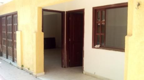 Alquilo Casa De 3 Dorm 4to Anillo Canal Isuto