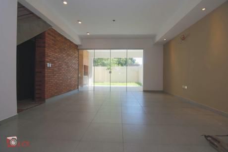 0809 Duplex A Estrenar En Lambare, Zona Avda. Peron